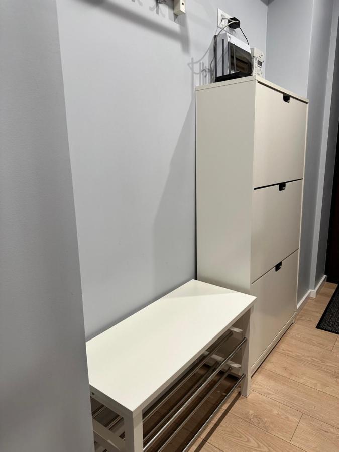 Parkside Escape: Stylish 1-Br Apartment Riga Luaran gambar